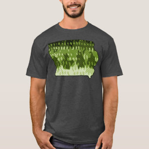 Iowa State Map Bass Fishing Largemouth Bass Colour T-Shirt