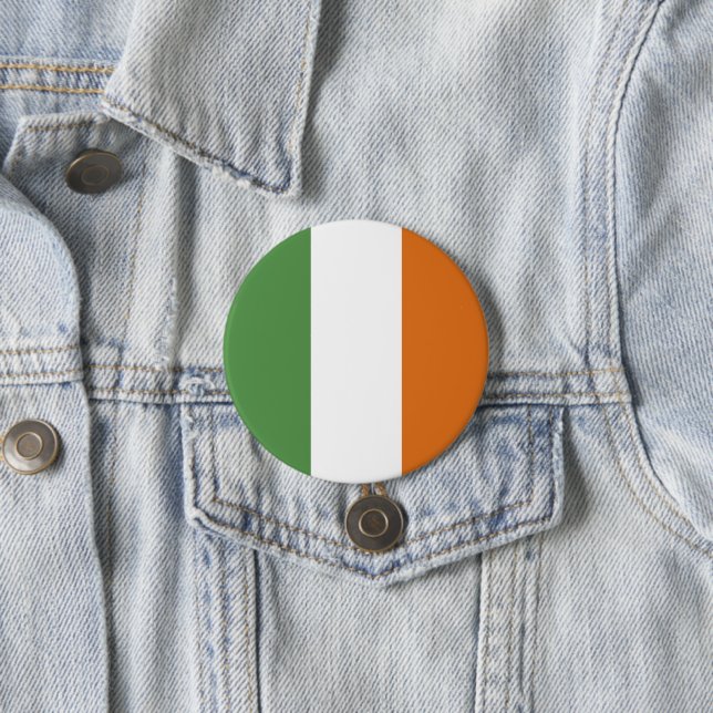 Ireland flag 3 inch round button (In Situ)