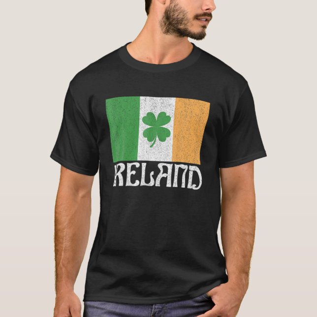 Ireland Retro Irish Flag Irish St Patricks Day Wom T-Shirt (Front)