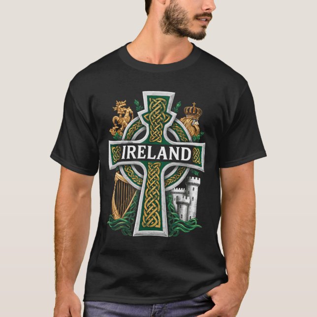 Ireland St Patrick Day Celtic Cross Green Celebrat T-Shirt (Front)