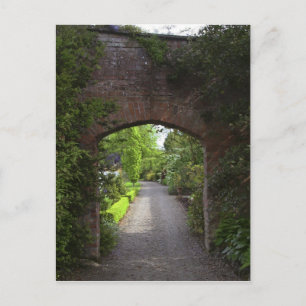 Ireland, the Dromoland Castle very green Postcard