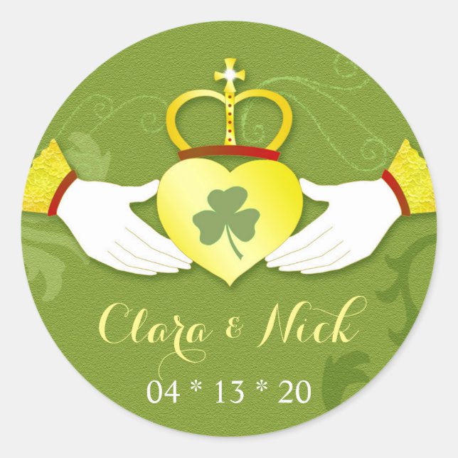 Irish Elegance Gold & Green Wedding Favour Classic Round Sticker (Front)