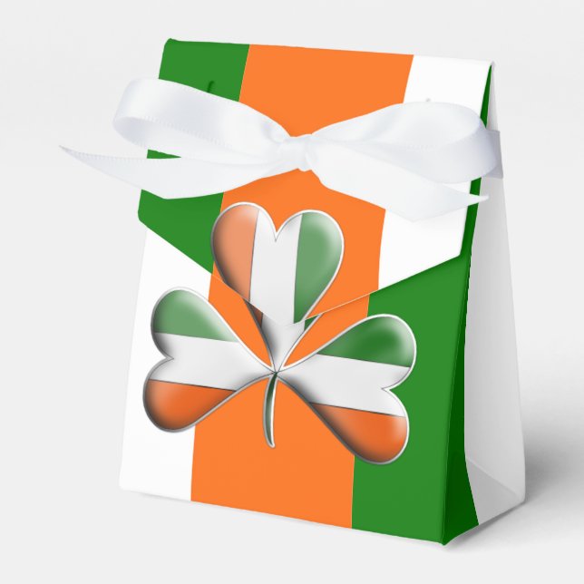 Irish Flag Coloured Shamrock Favor Box (Front Side)