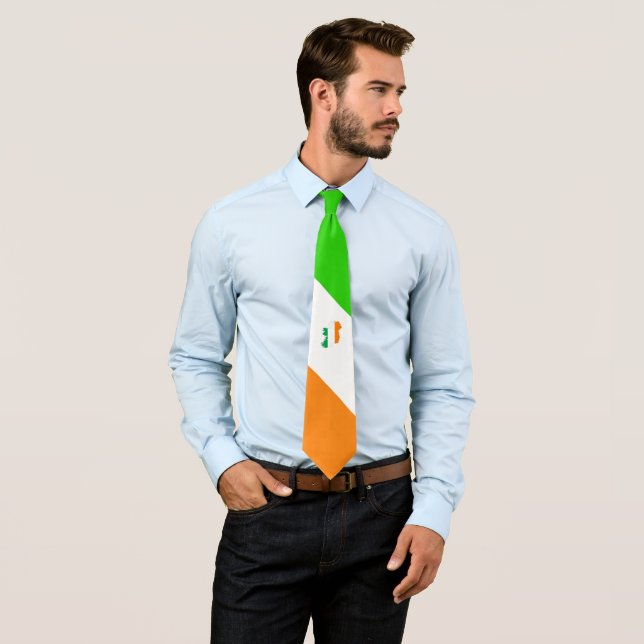 Irish flag tie (In Situ)