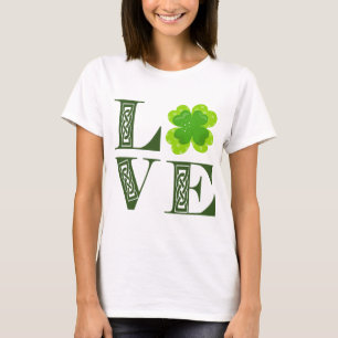 Irish Green Clover Shamrock Celtic Knot LOVE T-Shi T-Shirt
