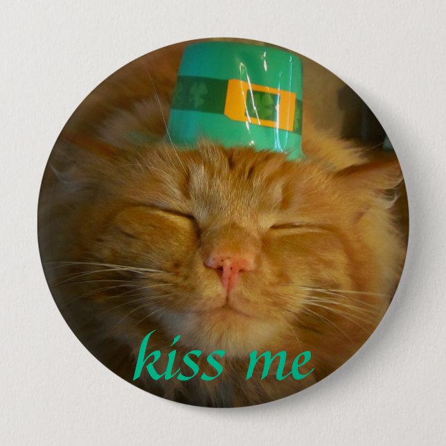 Irish Leprechaun Cat wants kiss 4 Inch Round Button (Front)