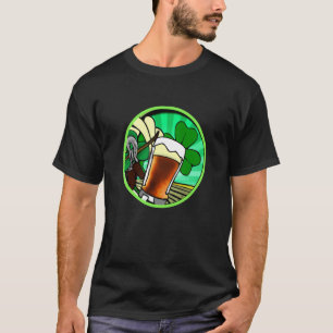 Irish lucky shamrock with beer mug St Patricks Day T-Shirt