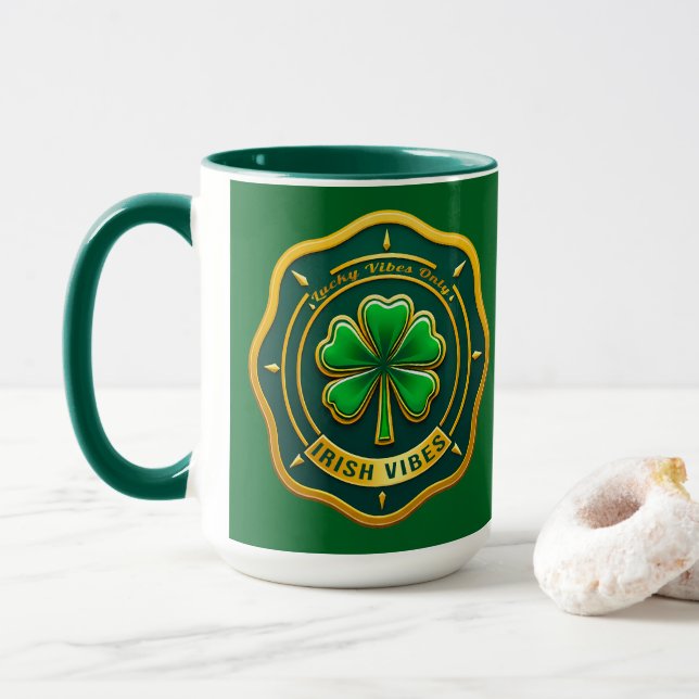 Irish Vibes Club St Patrick’s Day - caneca Mug (With Donut)
