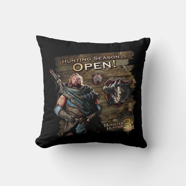 Ironbeard McCullough, Hunting season is open! 2 Throw Pillow (Front)