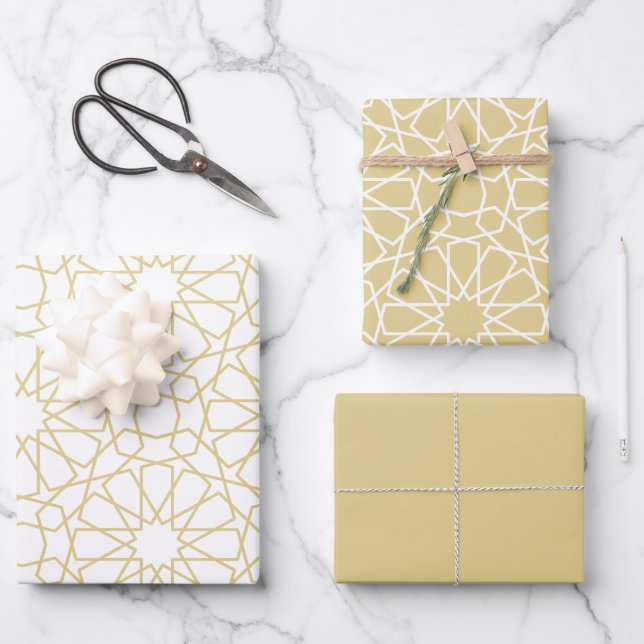 Islamic Gold Arabesque Pattern Gift Wrapping Paper (Front)