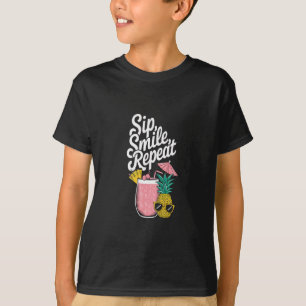 Island Feeling Sip Smile Repeat Pineapple Fun T-Shirt