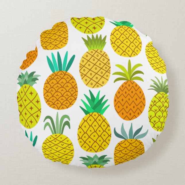 Isolated Pineapple: Vintage Seamless Pattern. Round Pillow (Front)