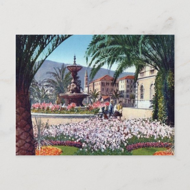 Italy,  Alassio, Flowers round the fountain Postcard (Front)