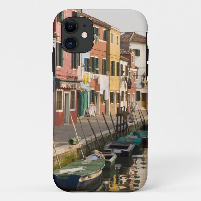 Italy, Burano. Colourful houses of line a Case-Mate iPhone Case (Back)