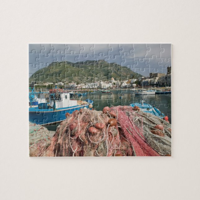 ITALY, Campania, (Bay of Naples), ISCHIA, FORIO: Jigsaw Puzzle (Horizontal)