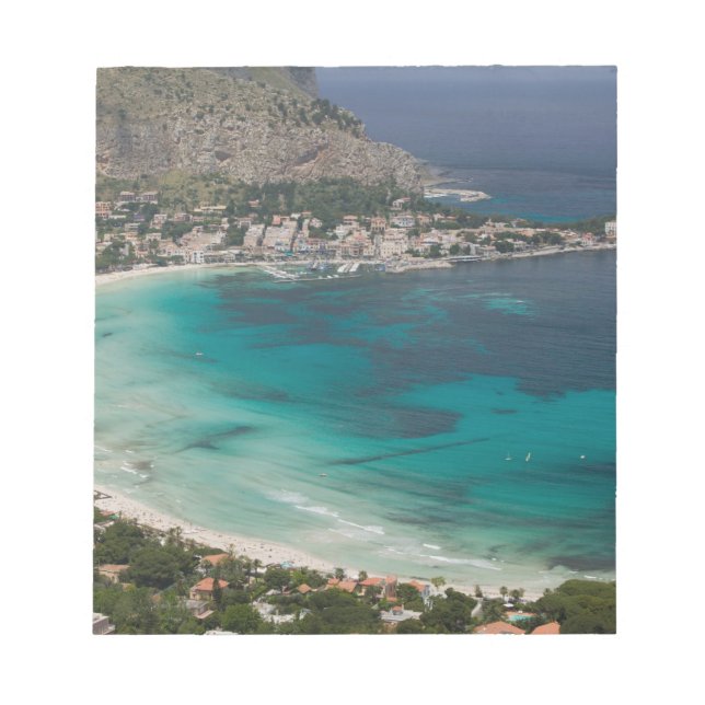 Italy, Sicily, Mondello, View of the beach from Notepad (Front)