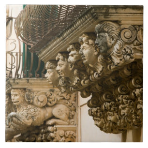 ITALY, Sicily, NOTO: Finest Baroque Town in Tile