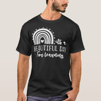 It's a Beautiful Day For Learning Retro Teacher St T-Shirt