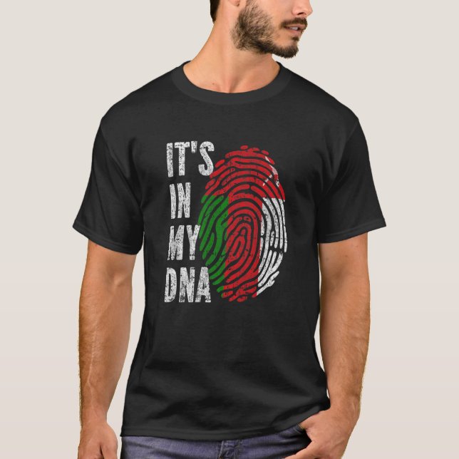 IT's IN MY DNA Oman Flag Funny Omani T-Shirt (Front)