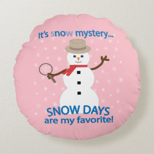 It's sNOw Mystery Detective Snowman Pink Round Pillow