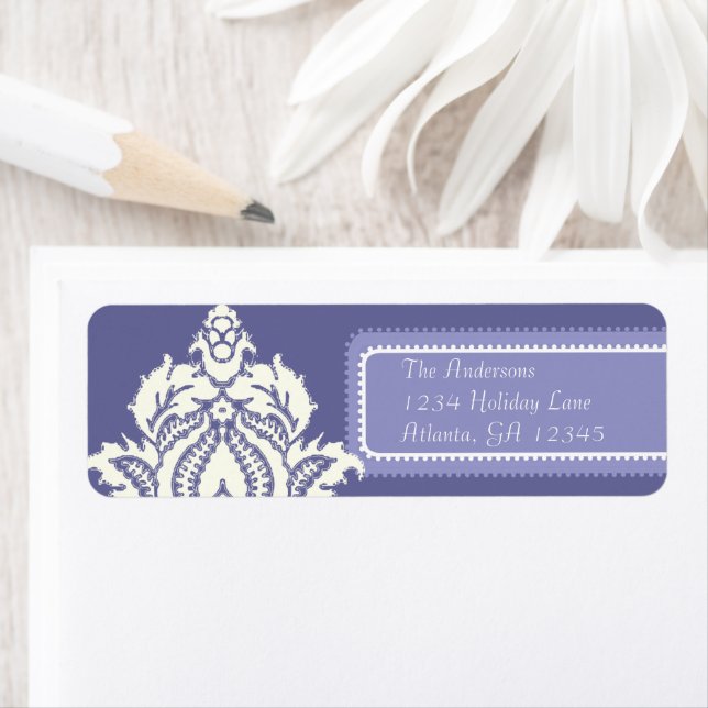 Ivory Damask Periwinkle violet (En situation)