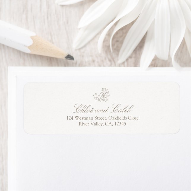 Ivory White | Botanical Return address label (En situation)