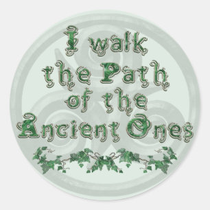 Ivy Triskel Classic Round Sticker