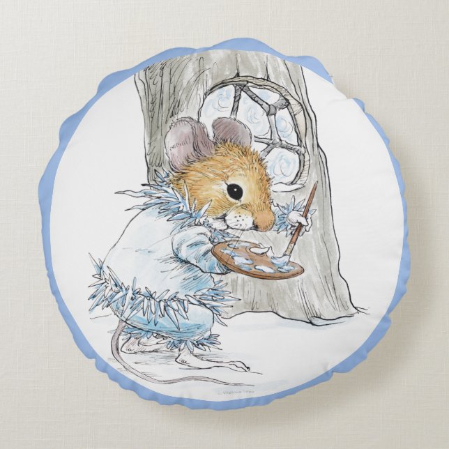 Jack Frost Winter Mouse round pillow (Back)