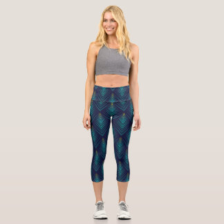 Jagged Edge: Dynamic Pattern Play Capri Leggings