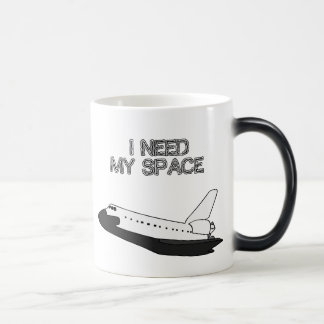 J'ai besoin de ma tasse changeante de couleur de