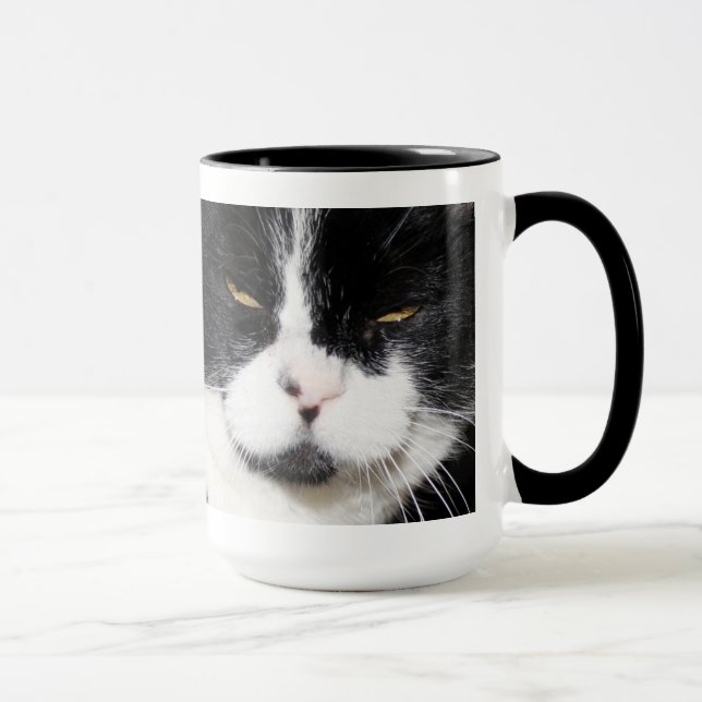 J'ai un CATTITUDE ! Tasse noire et blanche de chat (Droite)