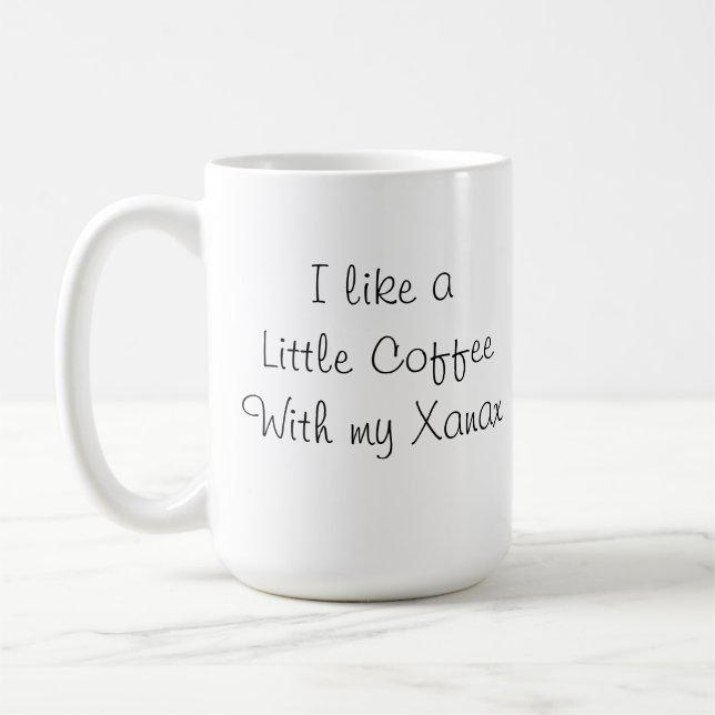 J'aime un peu de café avec ma tasse de café de (Gauche)