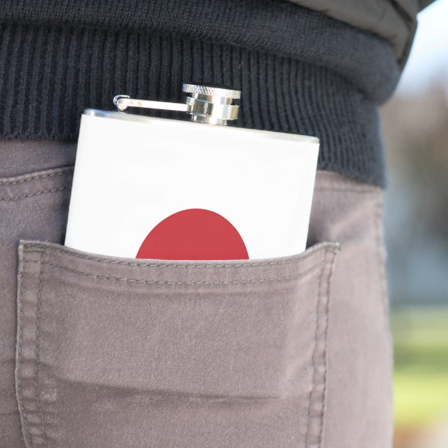 Japan flag hip flask (In Situ)