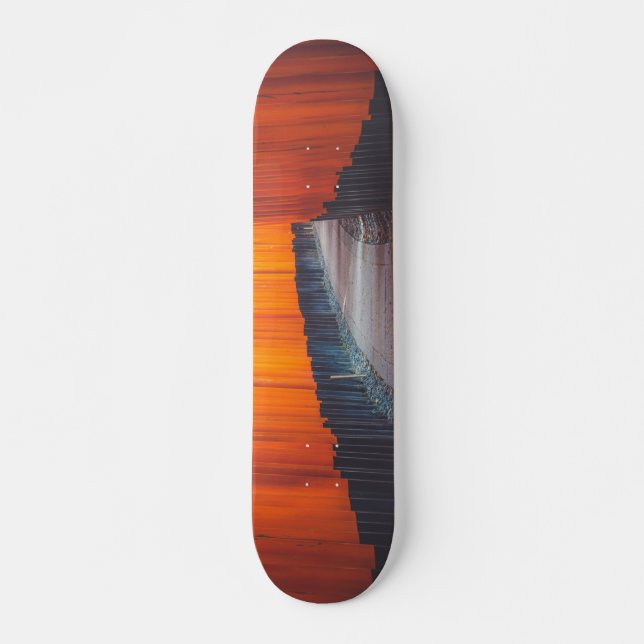 japan torii skateboard (Front)