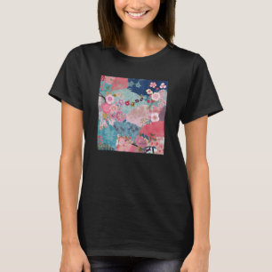 Japanese Cherry Blossom Flower Pink Sakura Floral  T-Shirt