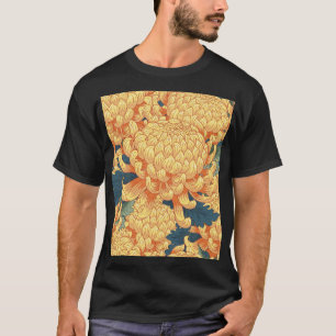 Japanese chrysanthemums: yellow floral pattern. T-Shirt
