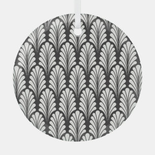 Japanese Elegance: Ornamental Vintage Pattern Glass Ornament