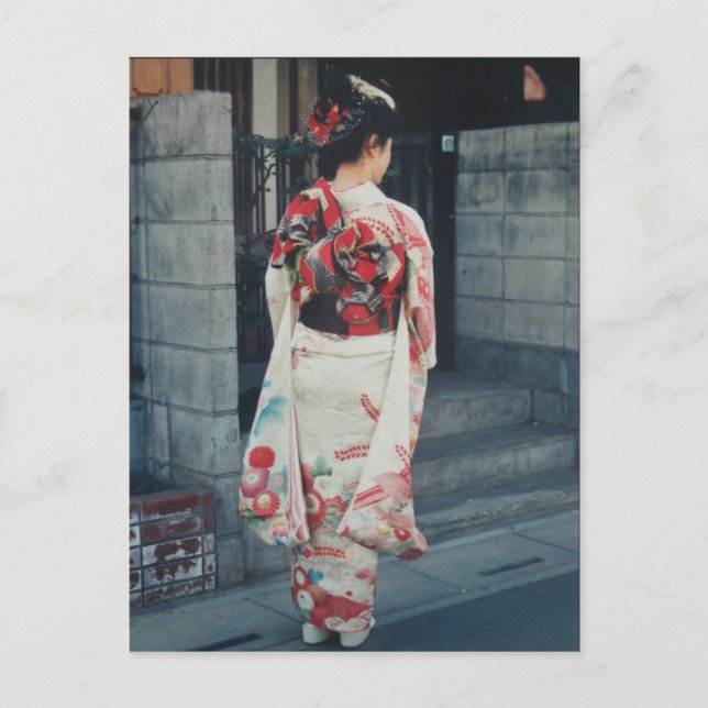 japanese kimono vacation postcard (Front)
