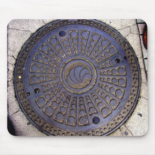 japanese mnhol cv2 mouse pad (Front)