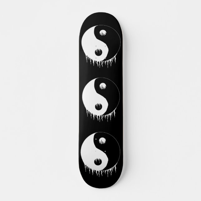 Japanese yin-yang skateboard (Front)