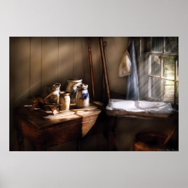 Jars - Jars in a fisherman's house Poster (Front)