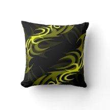 Jaune sur le Coussin noir "Fumée"