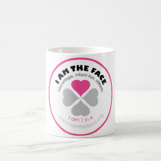 JE SUIS la tasse de café de rose de VISAGE