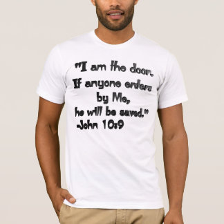 Je suis le T-shirt de la porte
