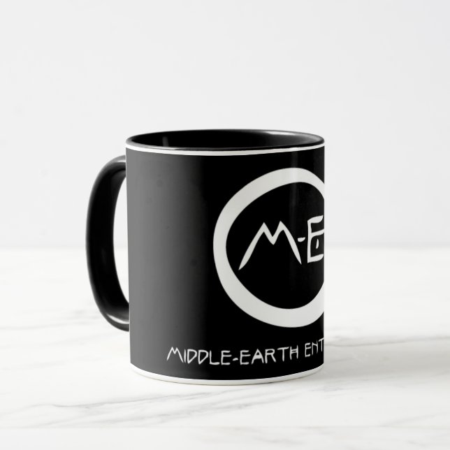 JE TASSE DE MIDDLE-EARTH ENTERPRISES™ (Devant gauche)