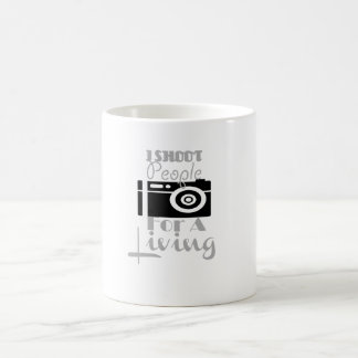 "Je tasse tire personnes pour vivre" !