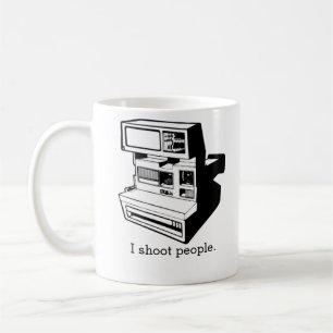 Je tire la tasse de personnes