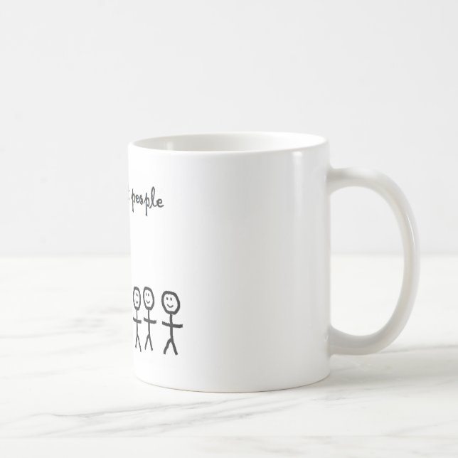 Je vois la tasse courte de personnes (Droite)