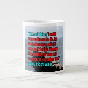 Jean 11:25-26 WEBU Mug
