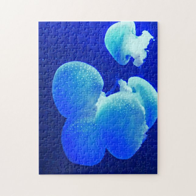 Jelly Fish. Jigsaw Puzzle (Vertical)